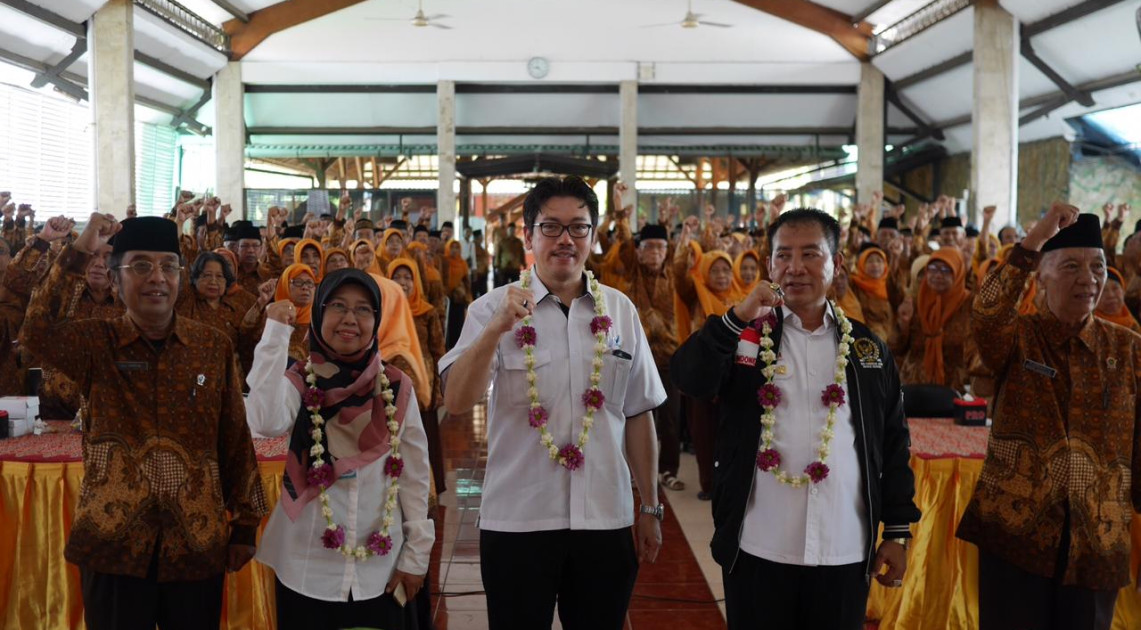 Pusat Data dan Informasi Obat dan Makanan